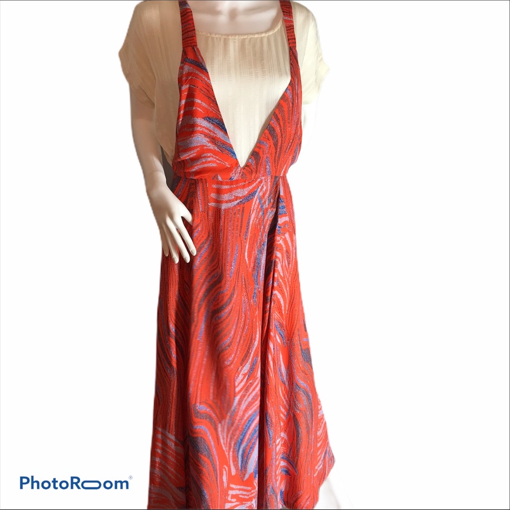 Dress 👗 - Picture 9 of 12